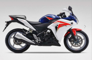 مميزات وسعر دراجة نارية هوندا رياضية Honda Cbr 250r 2015