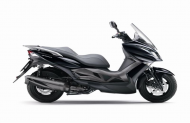مميزات وسعر دراجة نارية كاواساكي سكوتر Kawasaki J300 2015