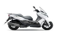 مميزات وسعر دراجة نارية كاواساكي سكوتر Kawasaki J300 Abs 2015