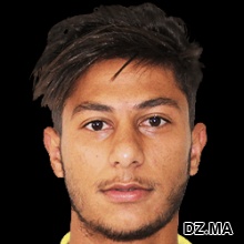 اللاعب يسري بوزوق Yousri Bouzok مهاجم نادي الرجاء الرياضي