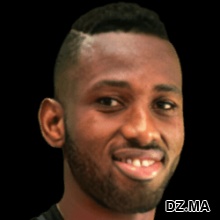 اللاعب لامين دياكيتي Lamine Diakite مهاجم نادي الجيش الملكي